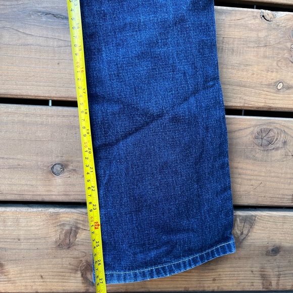 Vintage Y2K Levi’s 518 super low rise boot cut flares, dark wash. Jr size 1 - Picture 11 of 11